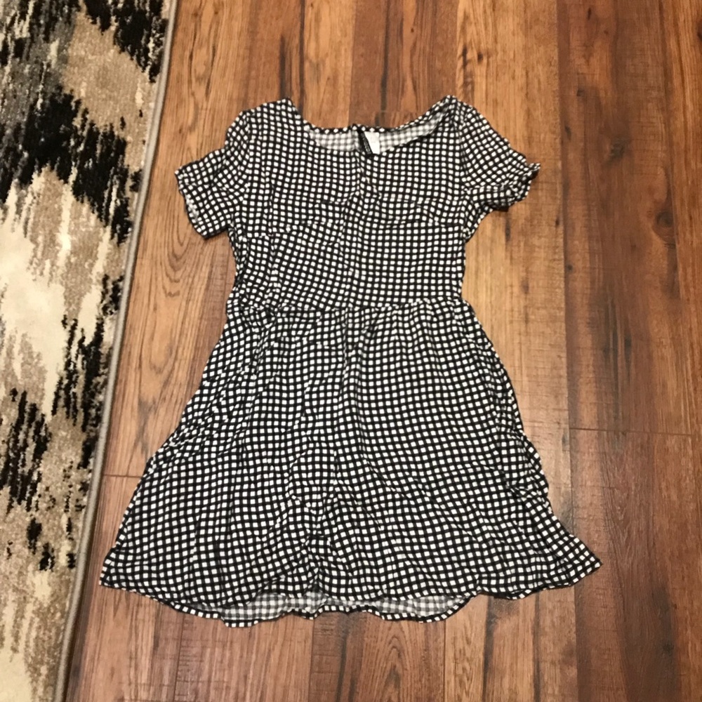 Gingham babydoll dress